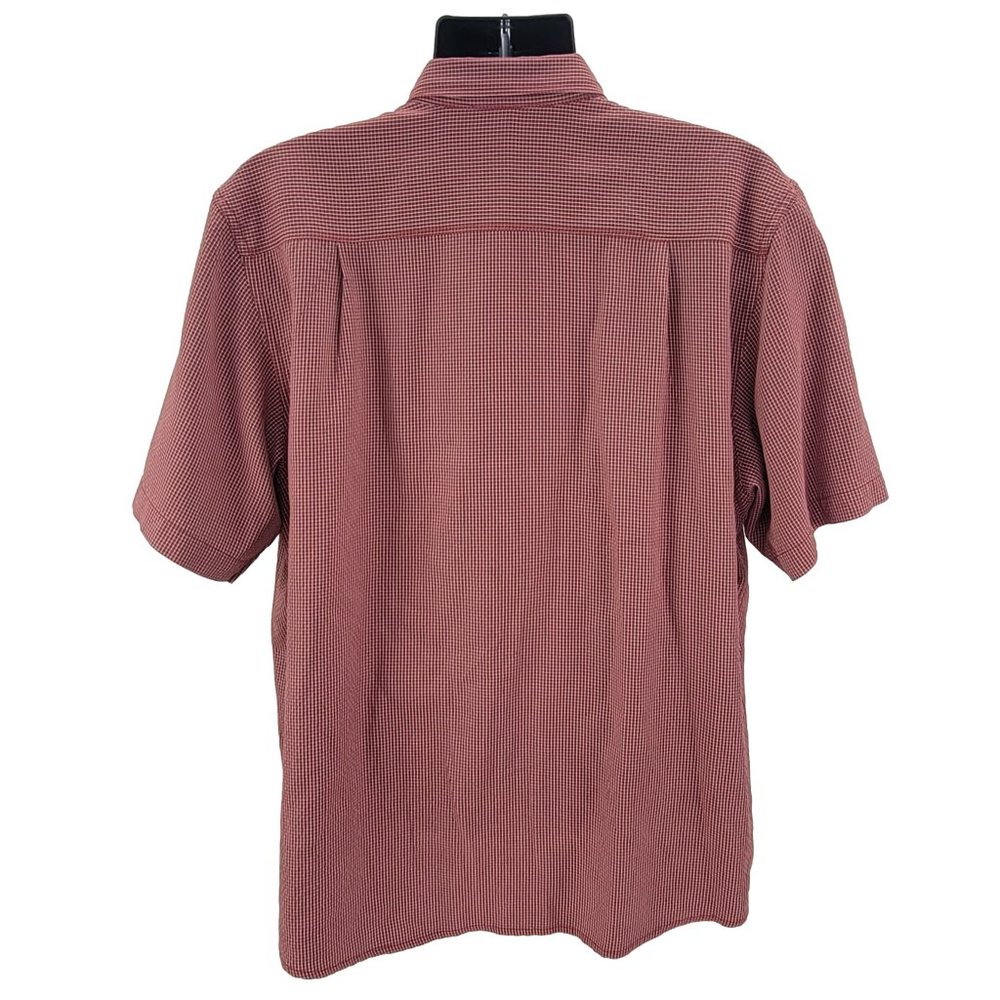 The North Face Men's Short Sleeve Button-Down Shirt in Dusty Red Microcheck - Picture 2 of 7